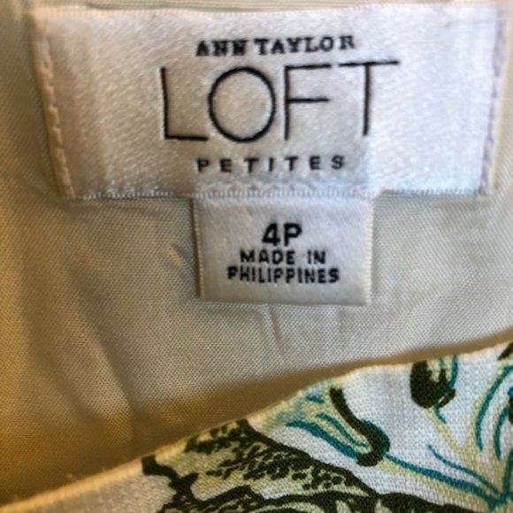 Ann Taylor LOFT Strapped Lined Summer Dress, Size 4P. - Picture 4 of 7